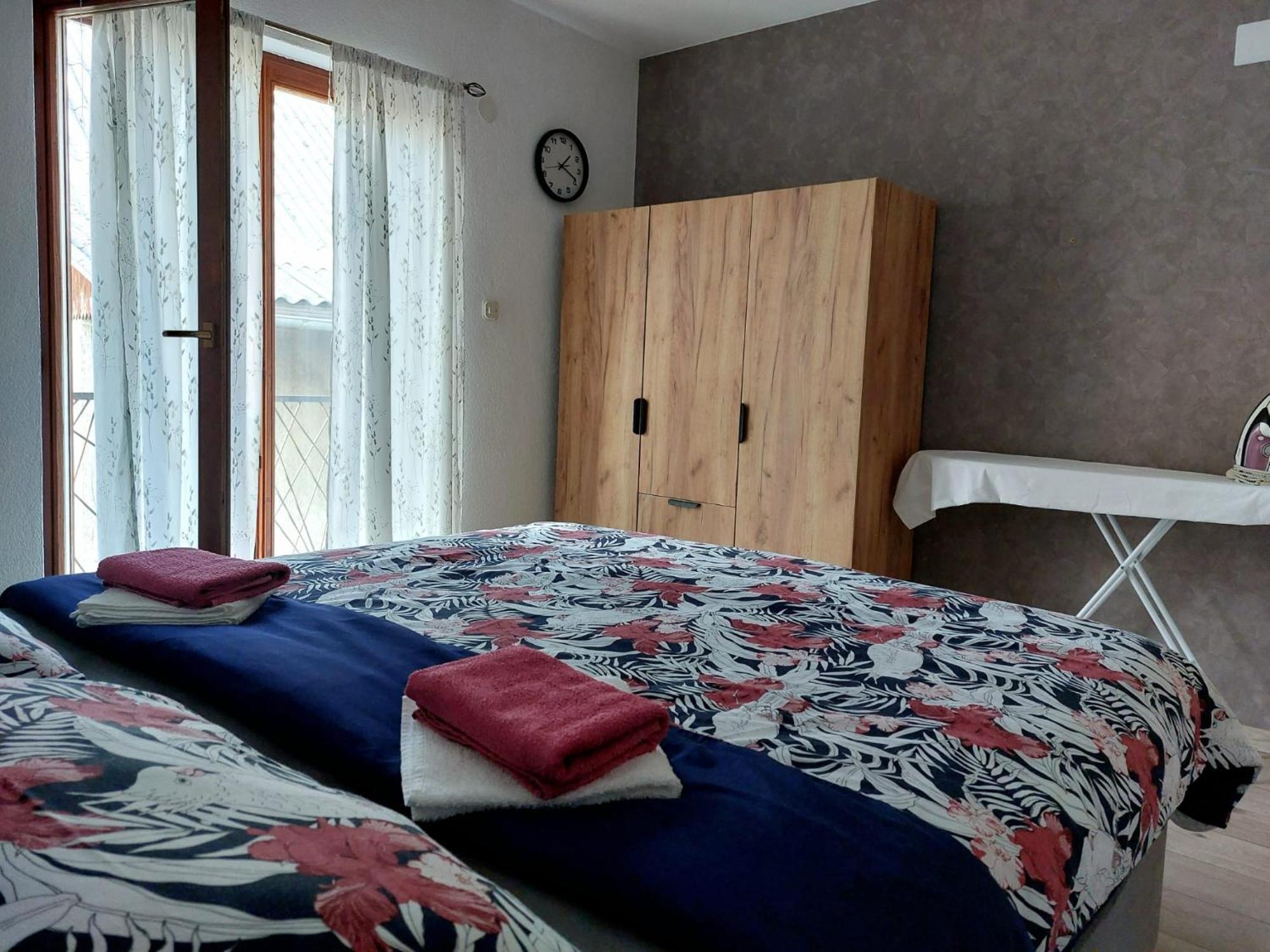 Apartman Rita Perusic Exterior photo